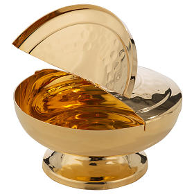 Ciborium in gold-plated brass with opening lid
