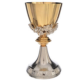 Chalice with grapes and ears of wheat in two-tone brass