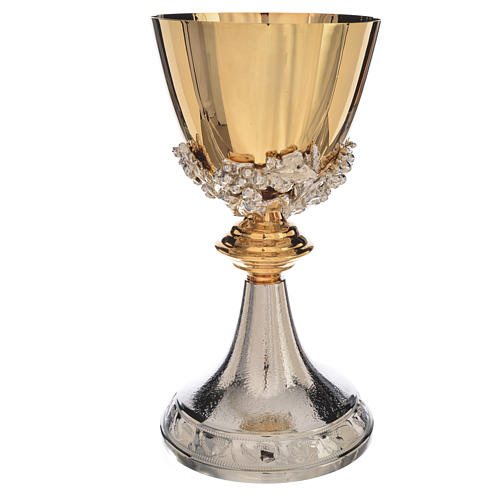 Chalice with grapes and ears of wheat in two-tone brass 1