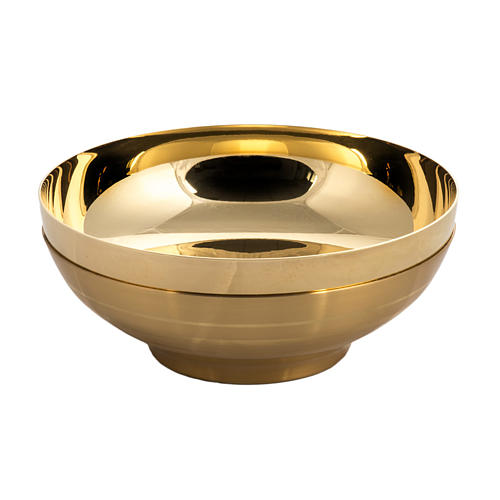 Paten, gold plated with polished finish, burnished 16cm 1