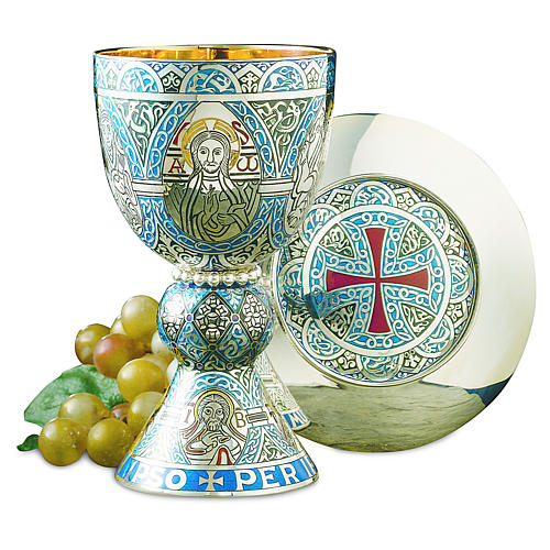 Molina Chalice and paten, in enamelled brass, Tassilo style 1