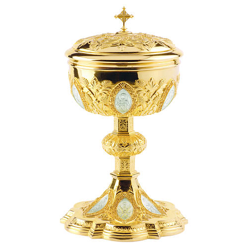 Ciborium in brass with cup in sterling silver, neo-Gothic style by Molina 1