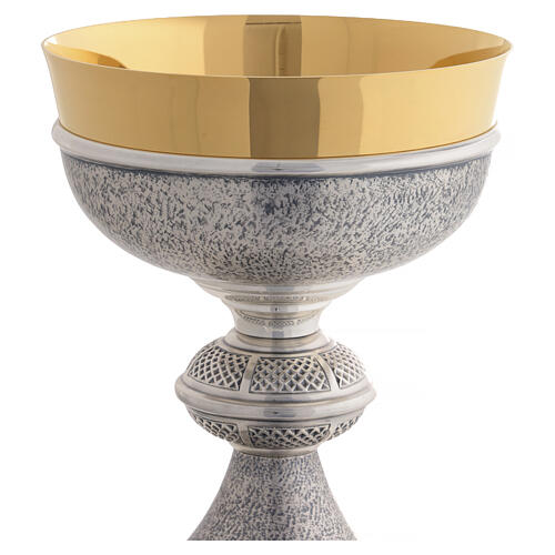 Chalice and paten with cup in sterling silver, Ardagh model by Molina 4