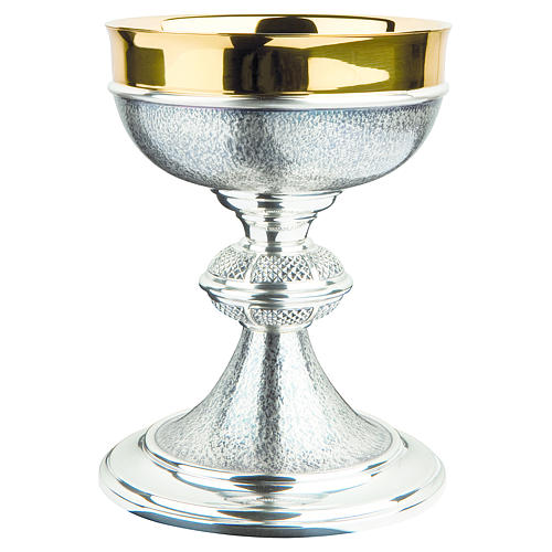 Chalice and paten with cup in sterling silver, Ardagh model by Molina 1