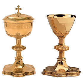 Chalice paten and ciborium Molina with psalm 115 incision on the cup Gothic style in silver brass