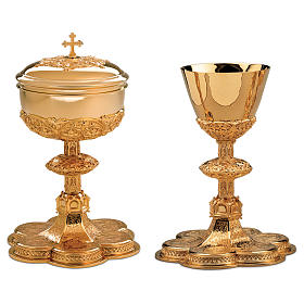 Chalice, paten and ciborium Molina with Gothic medallions on base in gold brass