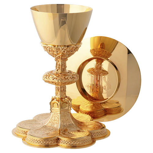 Chalice, paten and ciborium Molina with Gothic medallions on base in gold brass 5