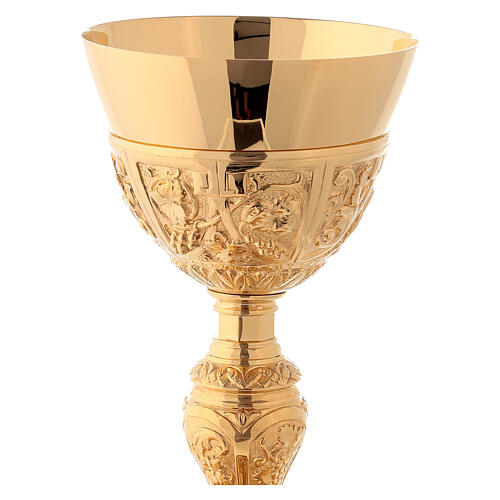Chalice paten and ciborium Florentine style with grapes and passion flower in gold brass 4