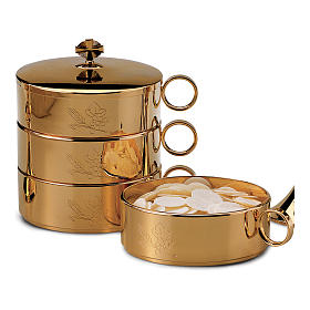 Molina ciborium in shiny golden brass with grapes and ears of wheat