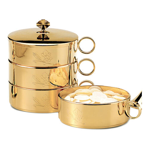 Molina ciborium in shiny golden brass with grapes and ears of wheat 2