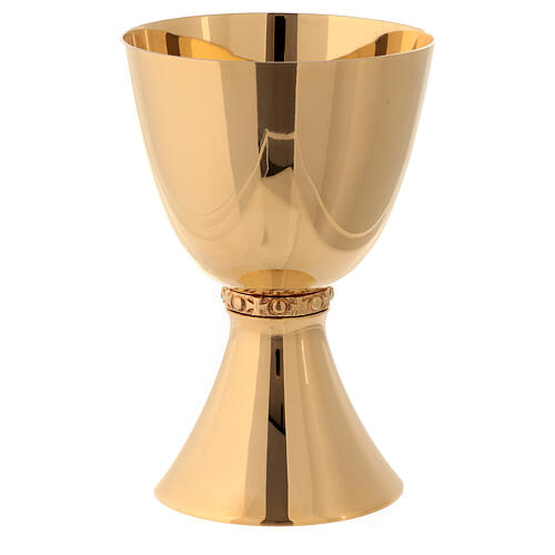 Molina chalice with shiny finish in golden brass 4