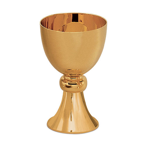 Small simple chalice in golden brass 1