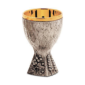 Molina chalice with grapes and vine leaves design in relief in silver brass
