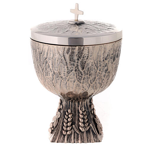 Molina ciborium with design of grapes and vine leaves in relief in silver brass 2