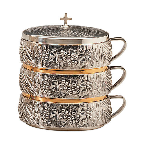 Stackable ciborium Molina with grapes and leaves in silver brass 1