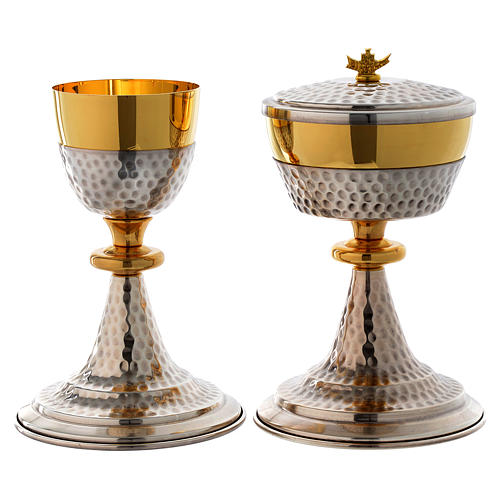 Chalice and ciborium hammered in silver brass 1