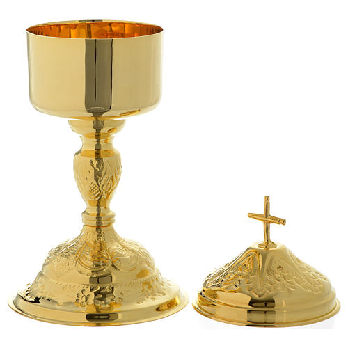 Ciborium with vine branches and leaves design, gold-plated 4