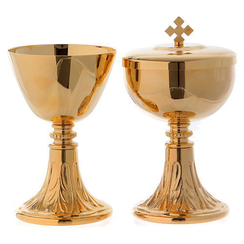 Chalice and Ciborium with decorated base 1