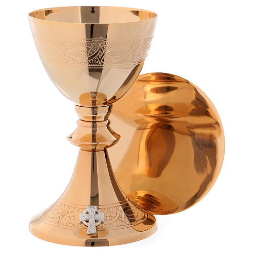 Chalice and Paten 20 cm in polished golden brass 1