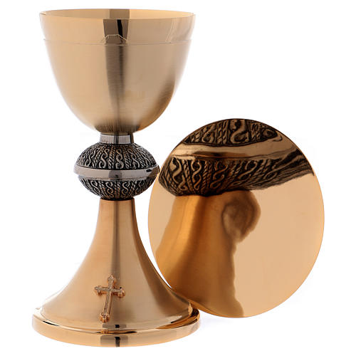 Calice con decori e patena 13 cm ottone dorato opaco 1