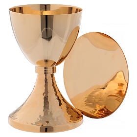 Chalice and paten in golden brass, hammered 16 cm