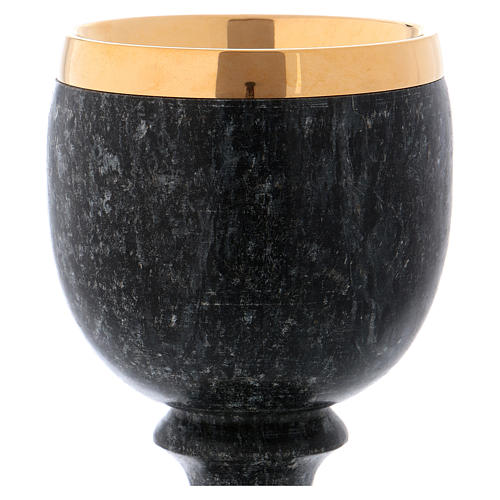 Cálice em pedra-sabão copa dourada 2