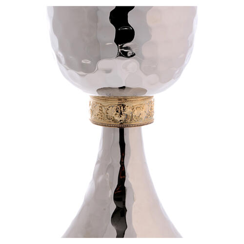 Chalice and ciborium in brass, hammered and decorated with grapevine 3