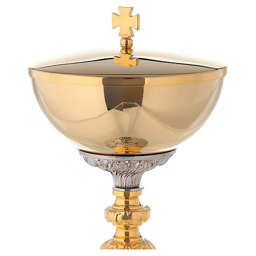 Bicolored chalice and ciborium baroque base in 24-karat gold plated brass 5