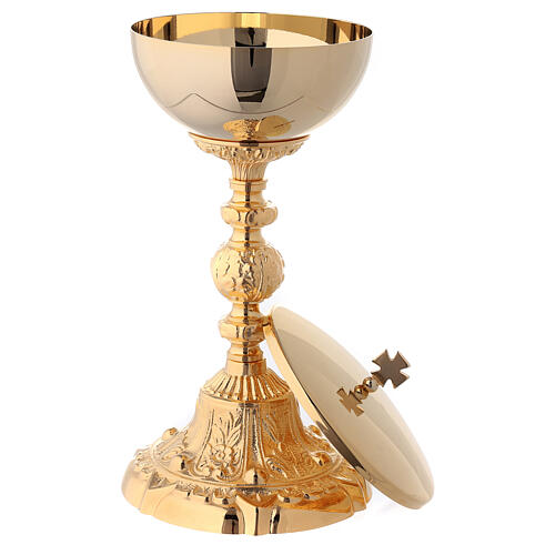 Chalice and ciborium in golden brass with baroque base 4