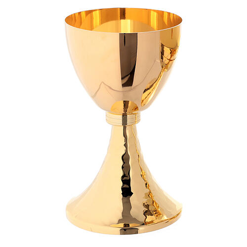 Chalice and ciborium in hammered golden brass with round cross 2
