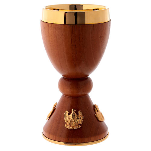 Chalice and ciborium in wood with inserts in fused golden brass 3
