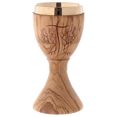 Chalice in Assisi seasoned olive wood, stylised cross and tree 1