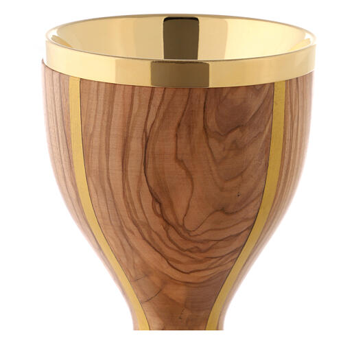 Cálice madeira de oliveira com copa em metal dourado 2