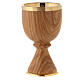 Cálice em madeira de oliveira italiana com copa dourada s1