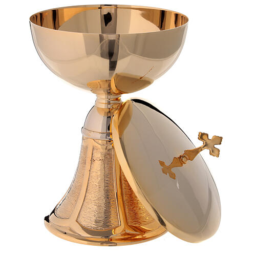 Bell-mouthed base ciborium in gold plated brass streamer pattern 8 in 2