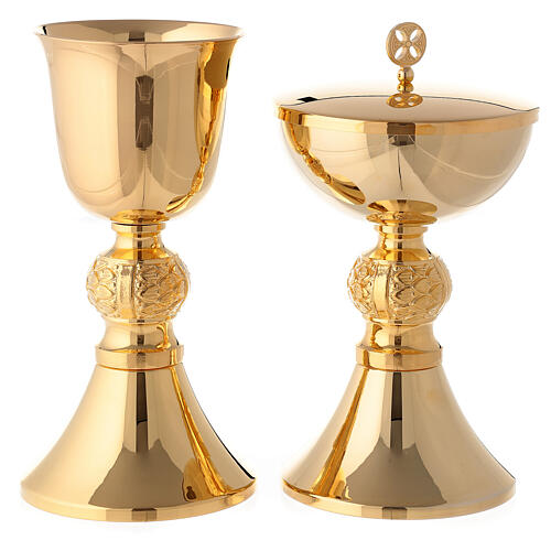 Chalice and pyx made of brass with 24-carat gold plating 1