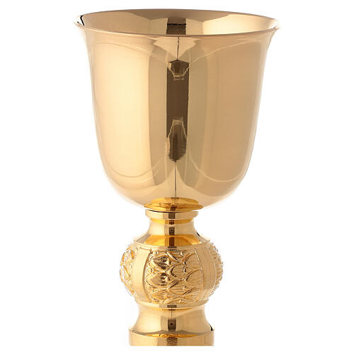 Engraved chalice and ciborium in gold plated brass 4