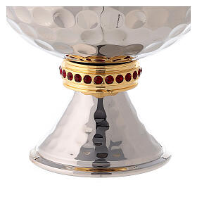 Pisside bassa in ottone argentato martellato con pietre rosse