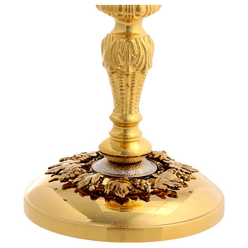 Baroque chalice and ciborium with grapes in brass 6