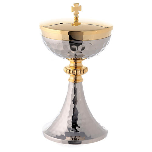 Goblet and pyx in gold- and silver-plated brass 3