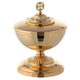 Short pyx made of brass with 24 carat gold plating