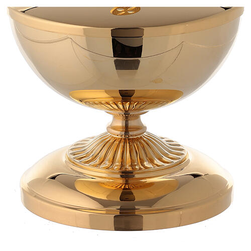 Small ciborium in gold plated brass with decorated base 2