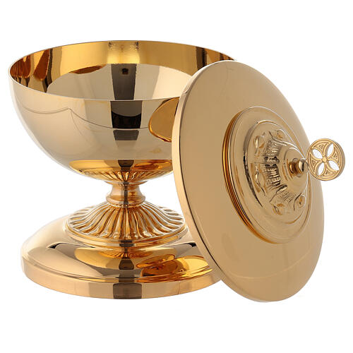 Small ciborium in gold plated brass with decorated base 4