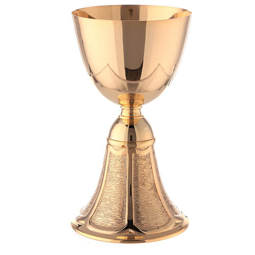 Chalice and paten with bell-mouthed base in gold plated brass 18 cm 3
