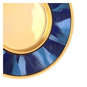 Patene aus vergoldetem Messing mit Emailarbeit in Blau-Tönen, 16 cm Durchmesser