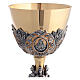 Cálice para celebração eucarística Sagrado Coração e Evangelistas latão ouro e prata s2