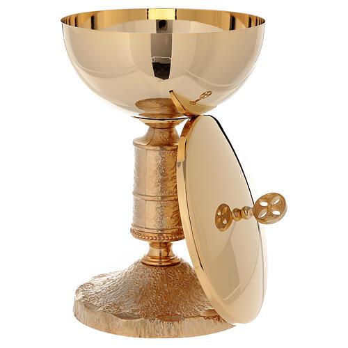 Chalice and ciborium of 24k gold plated brass with Medievalis style node 6