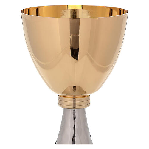 Cálice e Píxide litúrgicos copa latão dourado e base martelada estilo simples 3