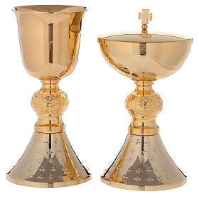 Chalice and ciborium of 24K gold plated brass with diamond finish base