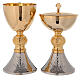 Bicoloured chalice and ciborium with leaf pattern on diamond fnish base s1